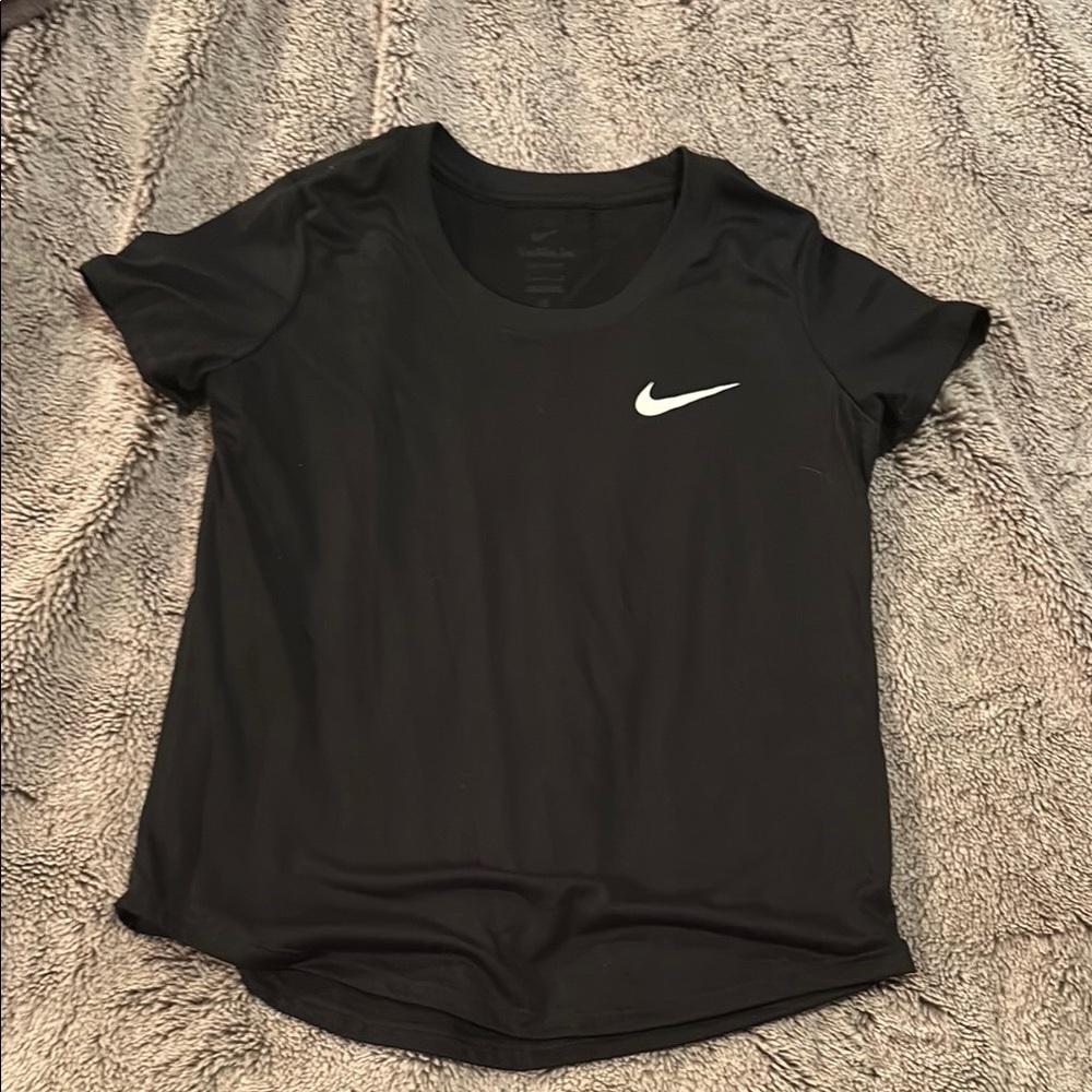 Nike Girls size L Black Dri-FIT Short Sleeve Tee